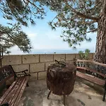 Aramai Вілла Адехе